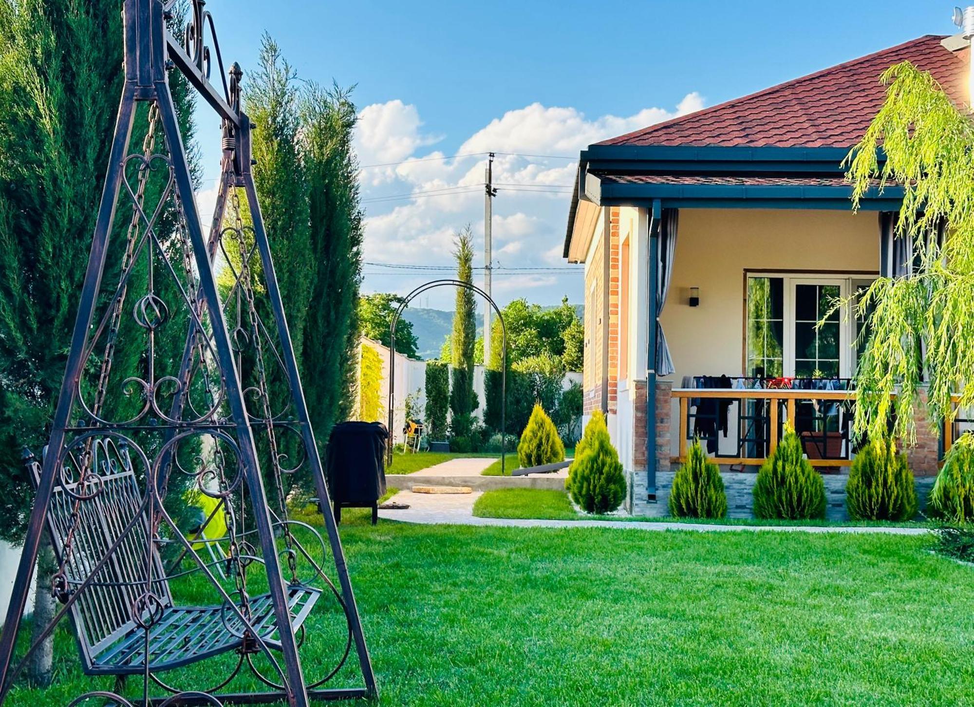 Entire Villa Near Tbilisi Nature Reserve With Panoramic View Mtsʼkhetʼa Exterior foto